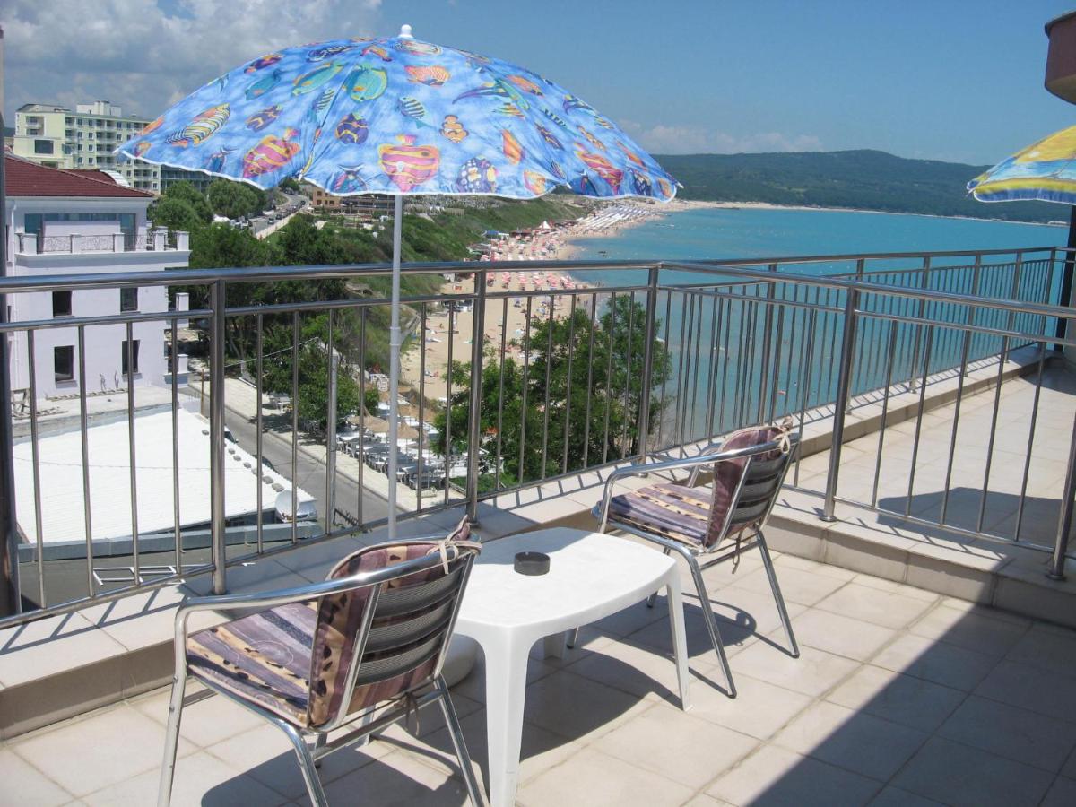 Dobrevi Guest House Primorsko Exterior photo