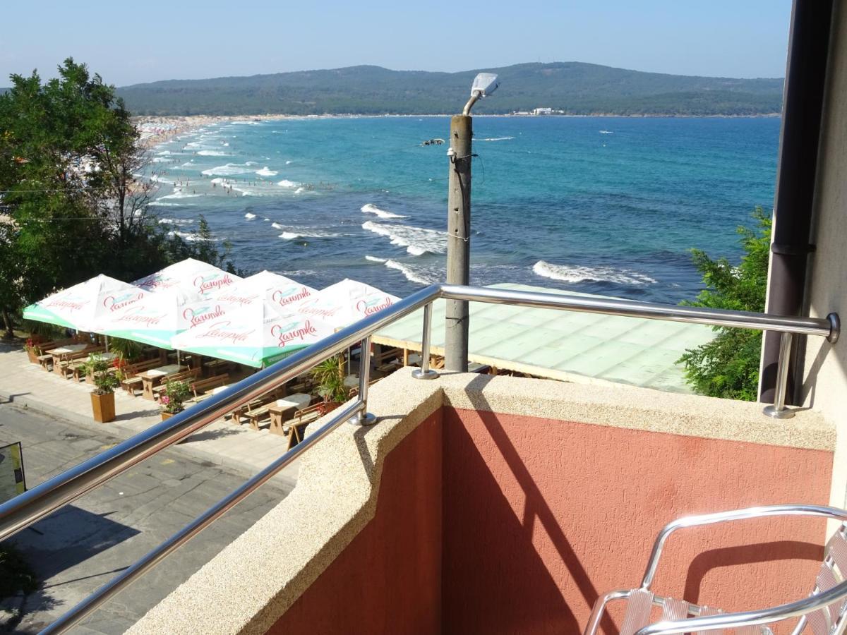 Dobrevi Guest House Primorsko Exterior photo